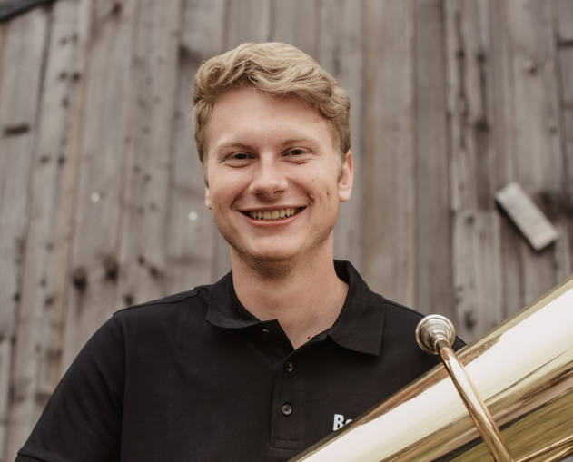 Felix Bes — Tuba